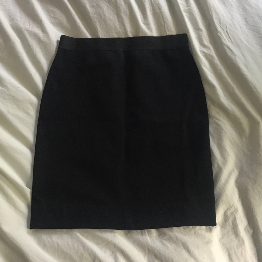 Everlane black pencil skirt